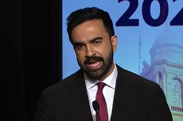 WAYNE ROOT: If Zohran Mamdani Becomes NYC Mayor Here is What Happens to New York. Get Ready for Third World Gaza-Like “No Go Zone” Inside America.