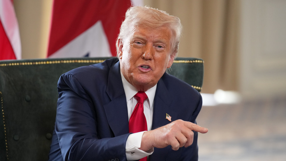 Trump deploys nuclear subs in response to Medvedev tweet