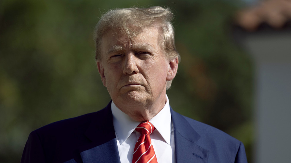 Trump pushes peace over ceasefire after Putin meeting