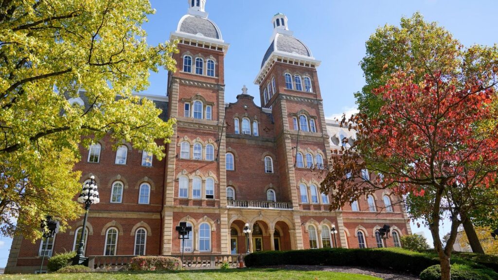 25 Private Colleges With Generous Financial Aid