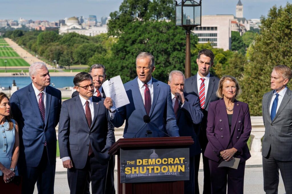 How The Government Shutdown Freezes SBA Loans and Small Businesses
