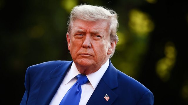 Trump to consider future Ukraine aid