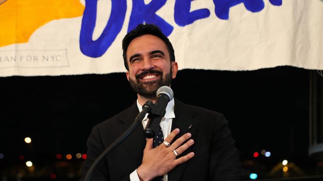 Trump threatens New York mayoral frontrunner with arrest