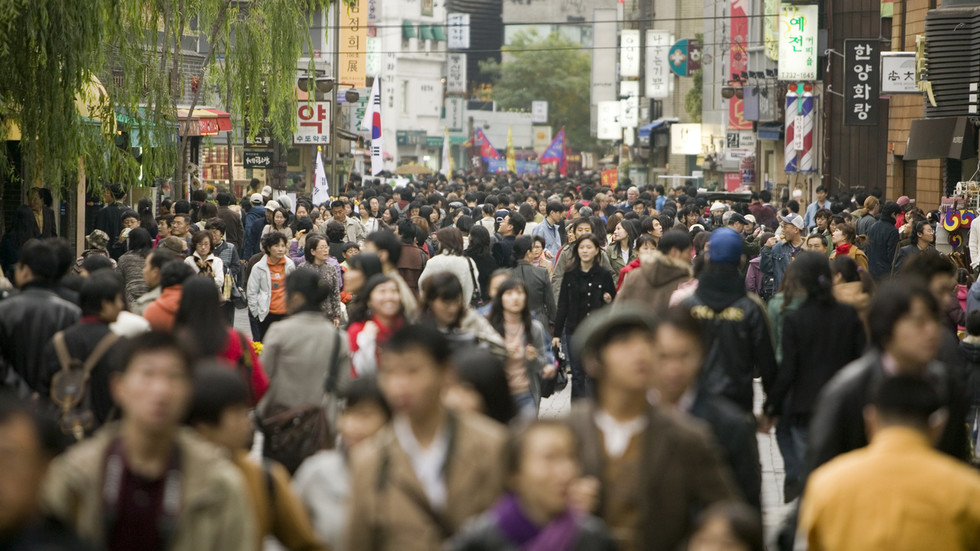 South Korea faces 85% population crash by 2125 – study