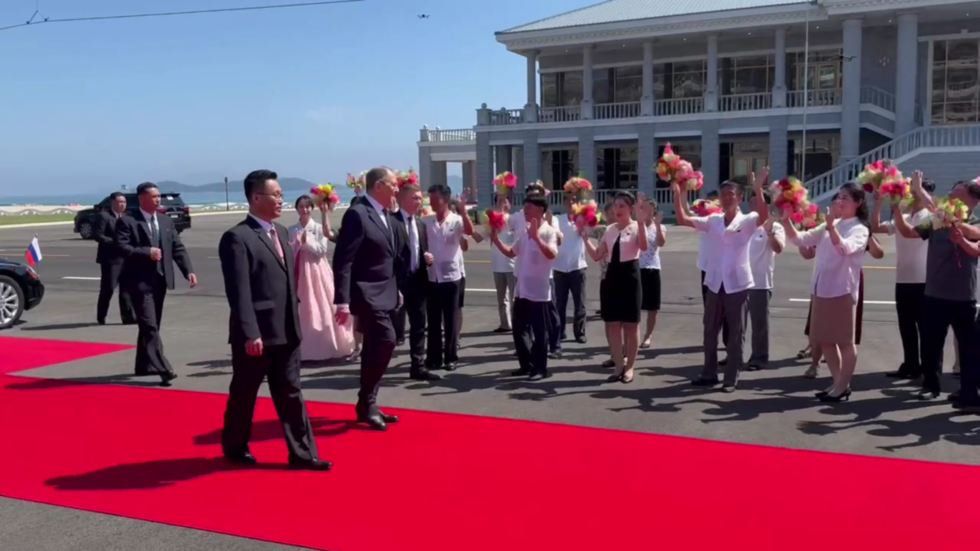 Lavrov begins visit to North Korea (VIDEO)