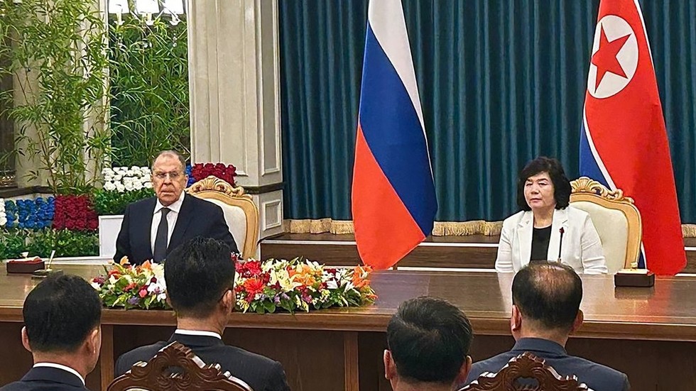 Lavrov thanks ‘heroic’ North Korean soldiers for helping liberate Kursk Region