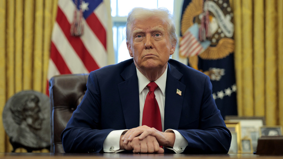 Trump issues new threat to BRICS