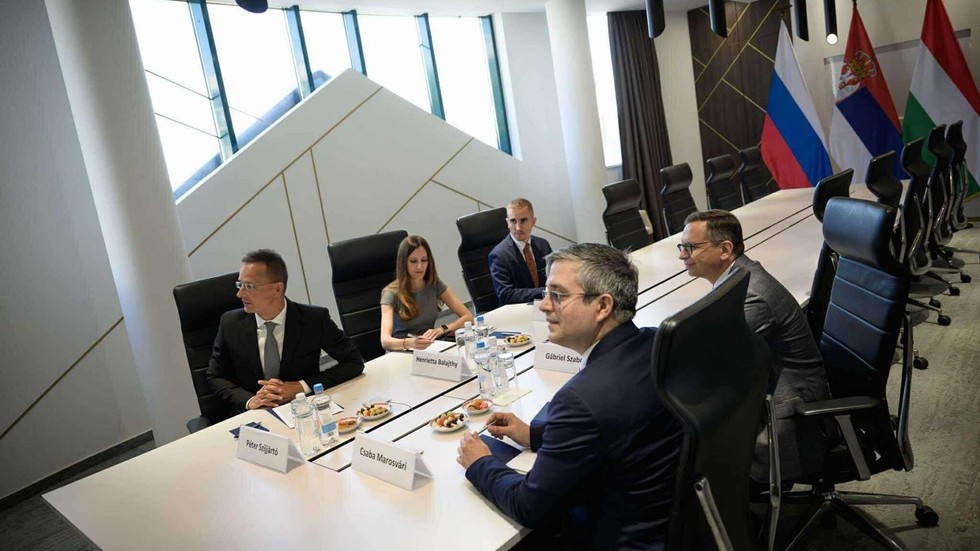 EU nation unveils joint pipeline project with Russia