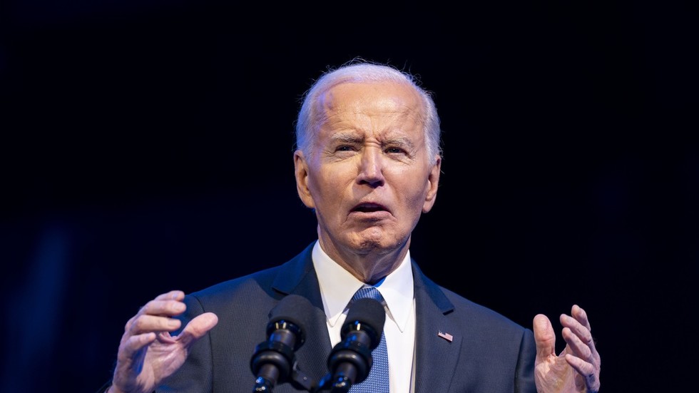 Biden’s memoir deal falls millions short of Obama, Clinton – media