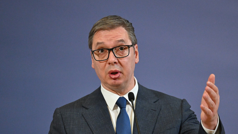 Vucic says no to EU bargain over Moscow