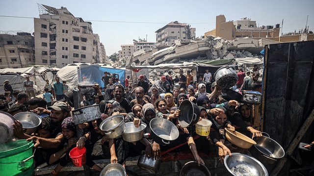 Over 1,000 rabbis accuse Israel of weaponizing hunger