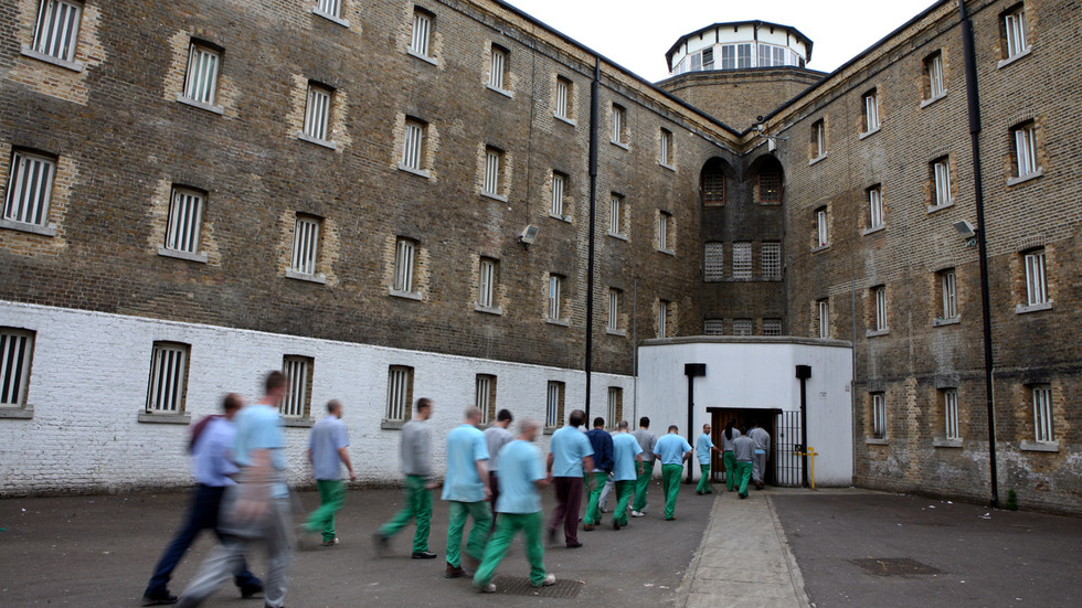 EU prison overcrowding at crisis levels – El Pais
