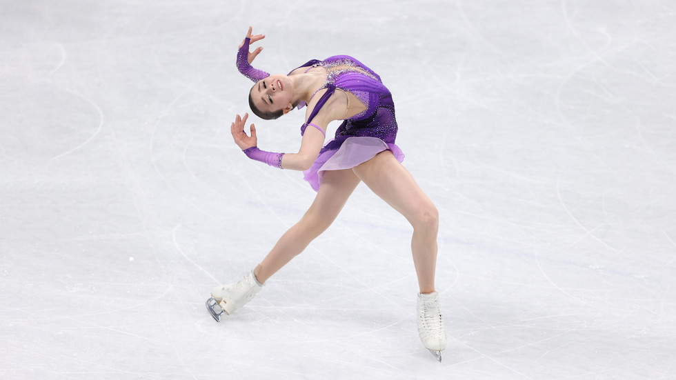 Ice skating revenues plummet due to Russia ban