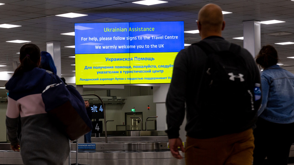UK increasingly turning away Ukrainian migrants – BBC
