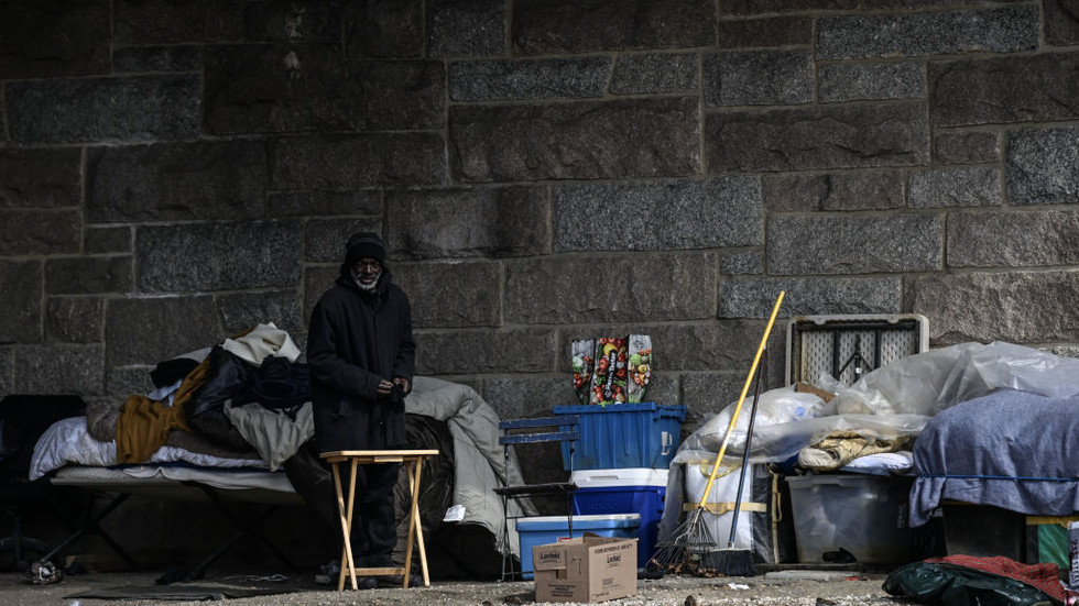 Trump wants to evict homeless from Washington, DC