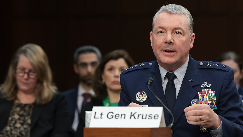 Pentagon chief launches new purge – media