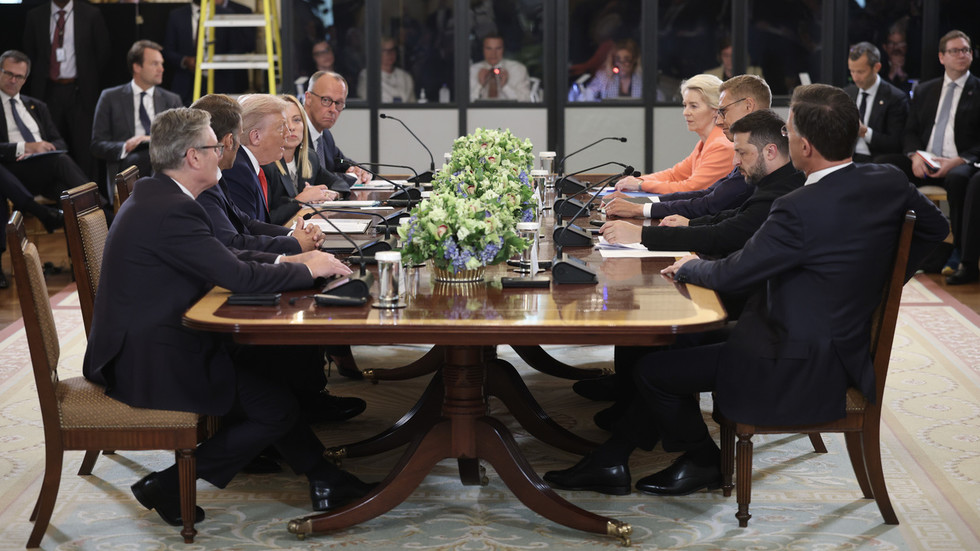 US seeking diplomacy, EU pushing war – Lavrov