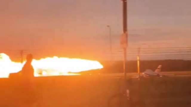 Polish pilot dies in horror F-16 crash (VIDEOS)