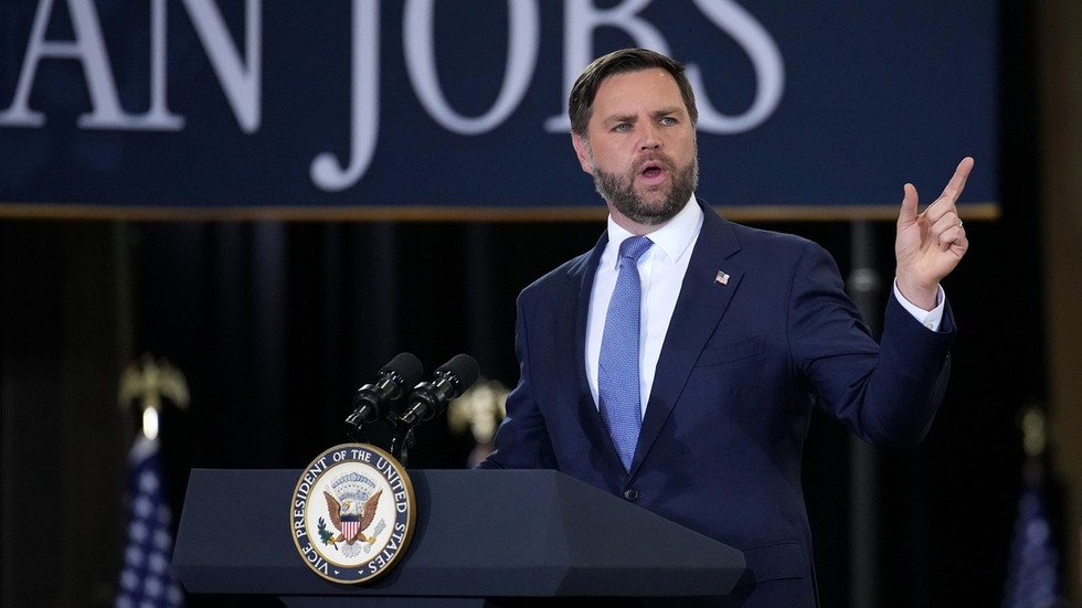 Ukraine was ‘money pit’ under Biden – Vance