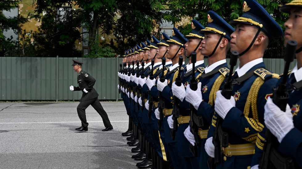 Trump backing ‘Chinese peacekeepers’ in Ukraine – FT