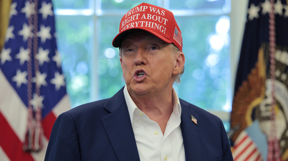 Intel chiefs behind Russiagate should be arrested – Trump