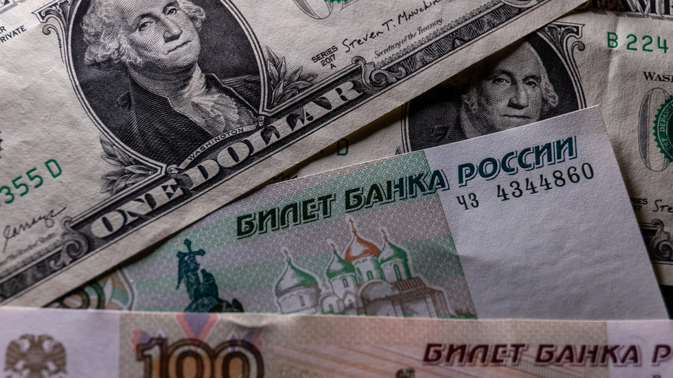 EU could target ‘Russian SWIFT’ – Euractiv