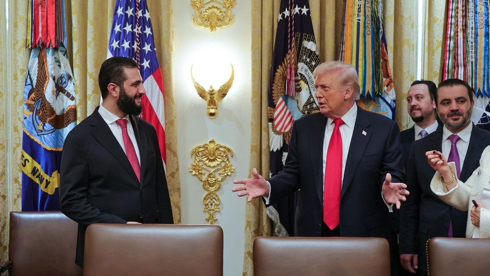 Trump praises Syria’s “tough‑guy” leader after White House visit