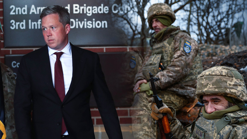 US warns Ukraine of ‘imminent defeat’ – NBC