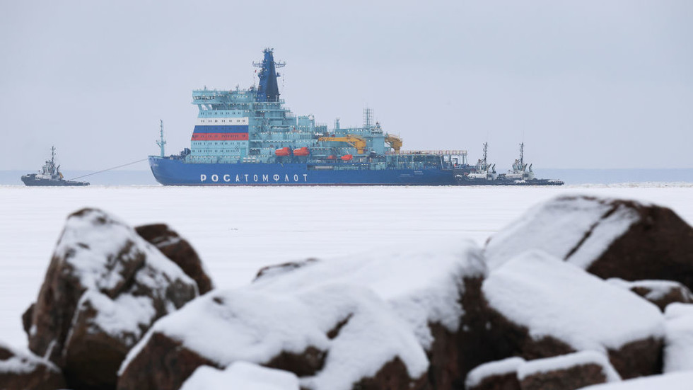 Trump admits Russian icebreaker dominance