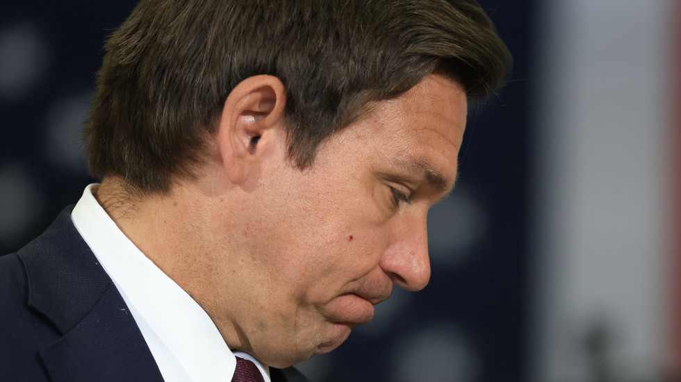 Muslim group to sue Florida governor