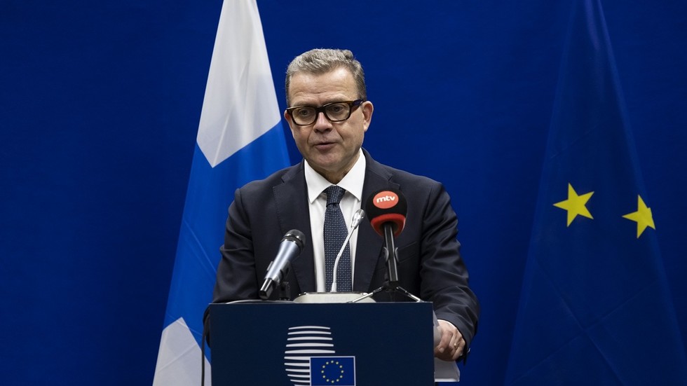 Finnish PM apologizes for racist posts by coalition MPs