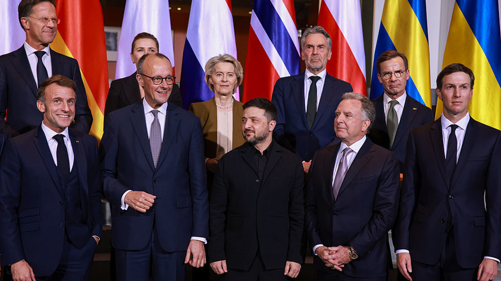 Fyodor Lukyanov: The EU is getting ready for its most dangerous move
