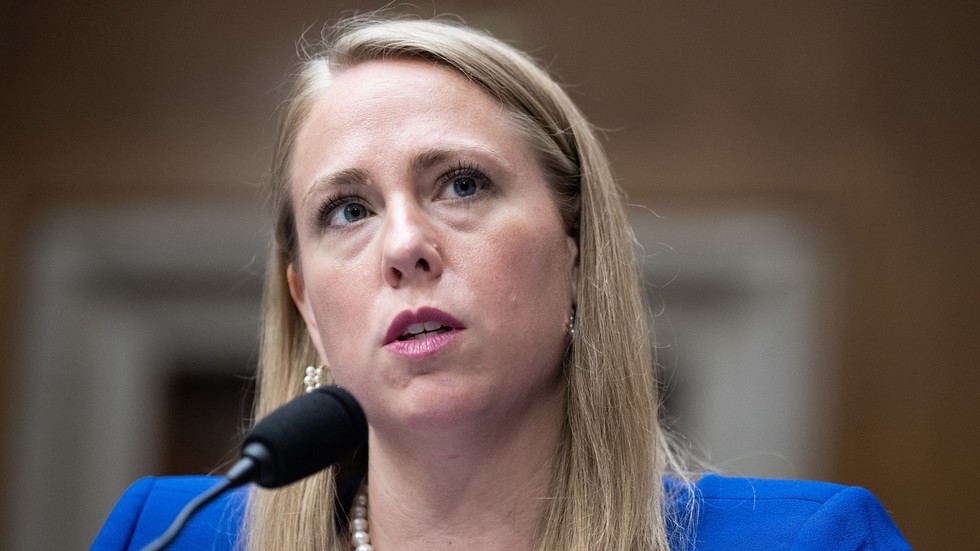 US agency urges white men to report discrimination