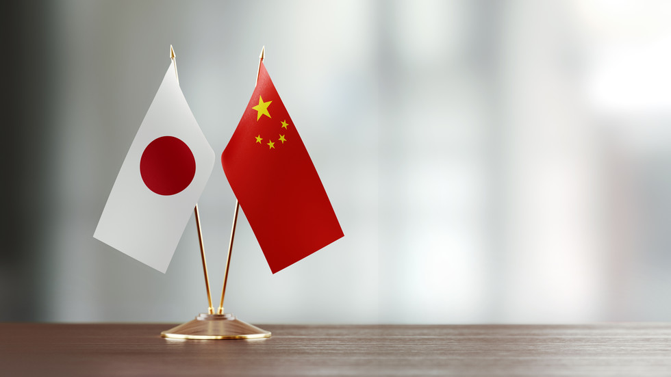 China warns Japan over nuclear talk