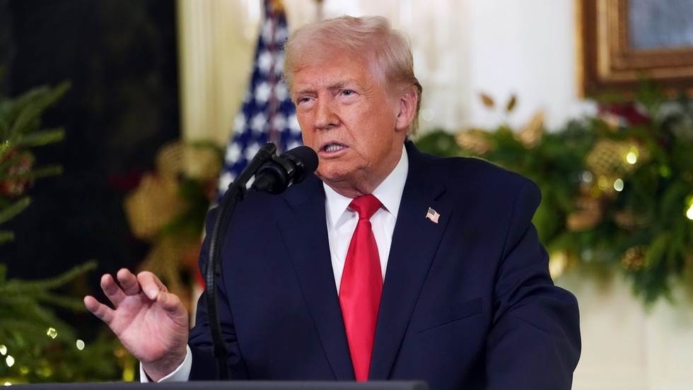 Maduro would be ‘smart’ to get out – Trump