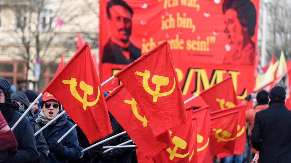 German communists’ bank accounts terminated