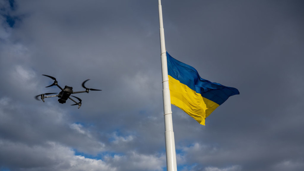 Russian politicians react to Ukrainian drone attack on Putin residence