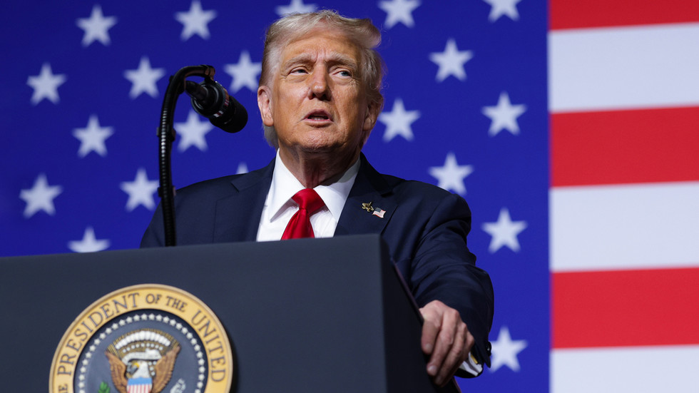 Fyodor Lukyanov: Trump’s Venezuela move may have just earned him a Nobel peace prize