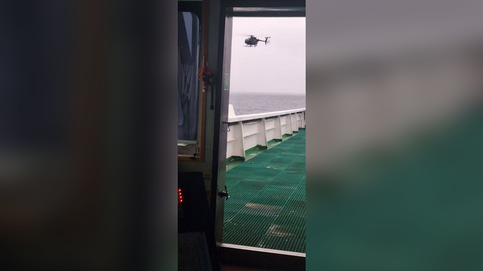 US forces attempt to board Russian oil tanker (EXCLUSIVE PHOTOS)