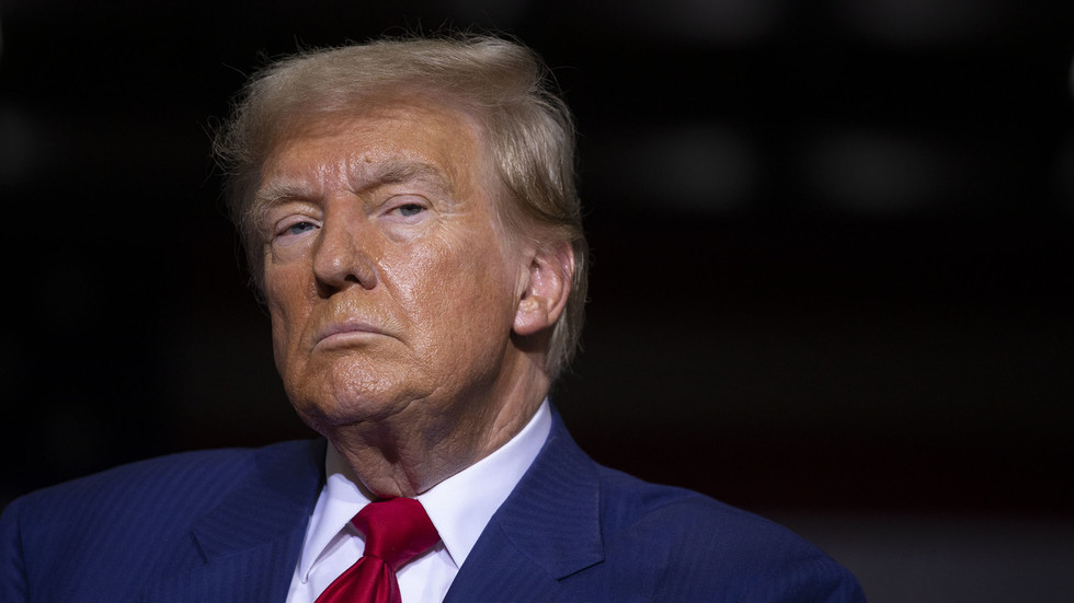 Trump cancels ‘second wave’ of attacks on Venezuela