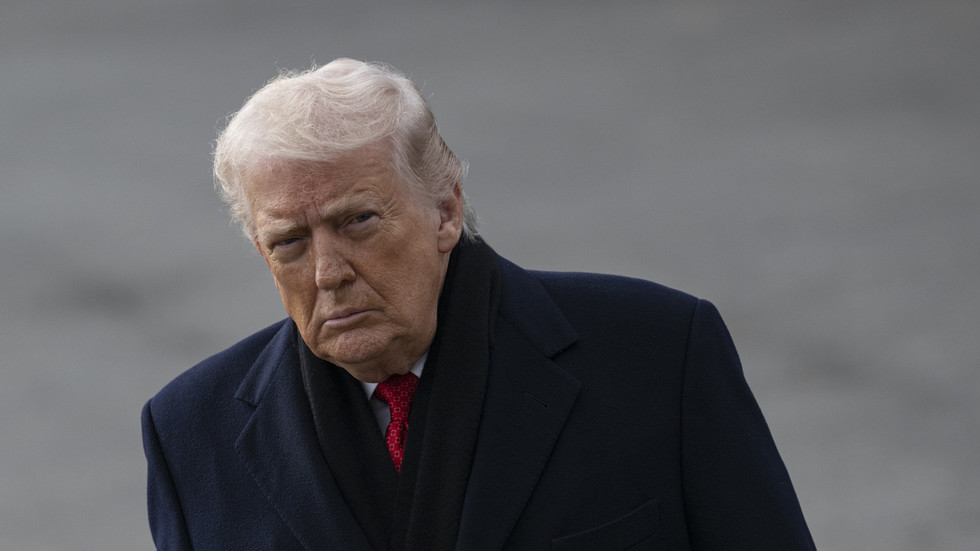 Trump slaps tariffs on NATO countries over Greenland