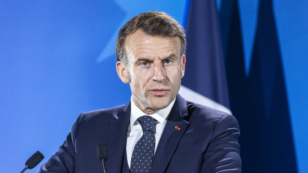 Kiev’s European backers preparing for talks with Putin – Macron
