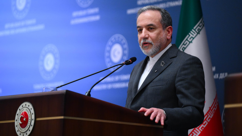 Iran defies Trump on uranium enrichment