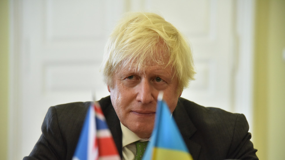 Czech PM accuses Boris Johnson of derailing early Ukraine peace deal
