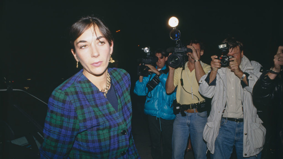 Epstein accomplice proposes deal on Trump and Clinton