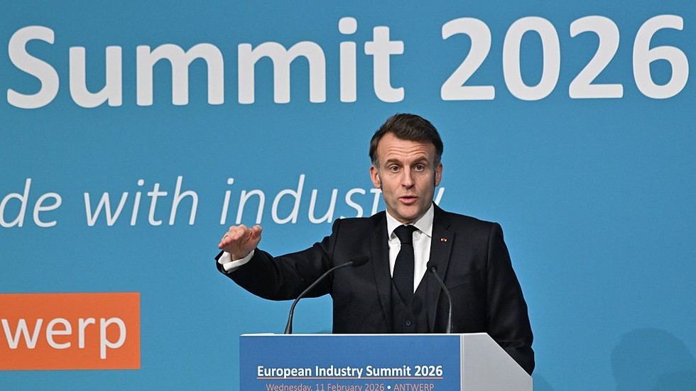 Russian energy cut key to EU economic woes – Macron