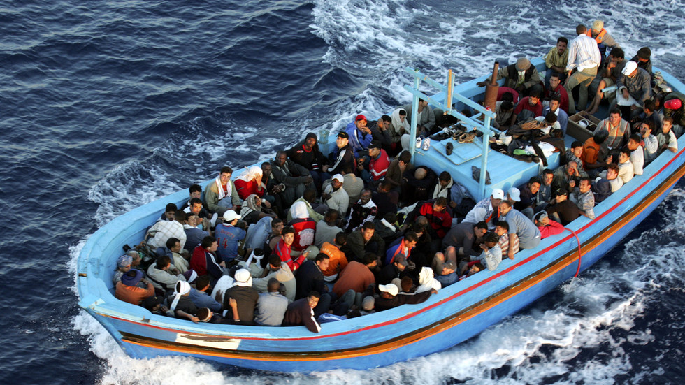 Italy’s Meloni pushes naval blockades to stop migrant boats