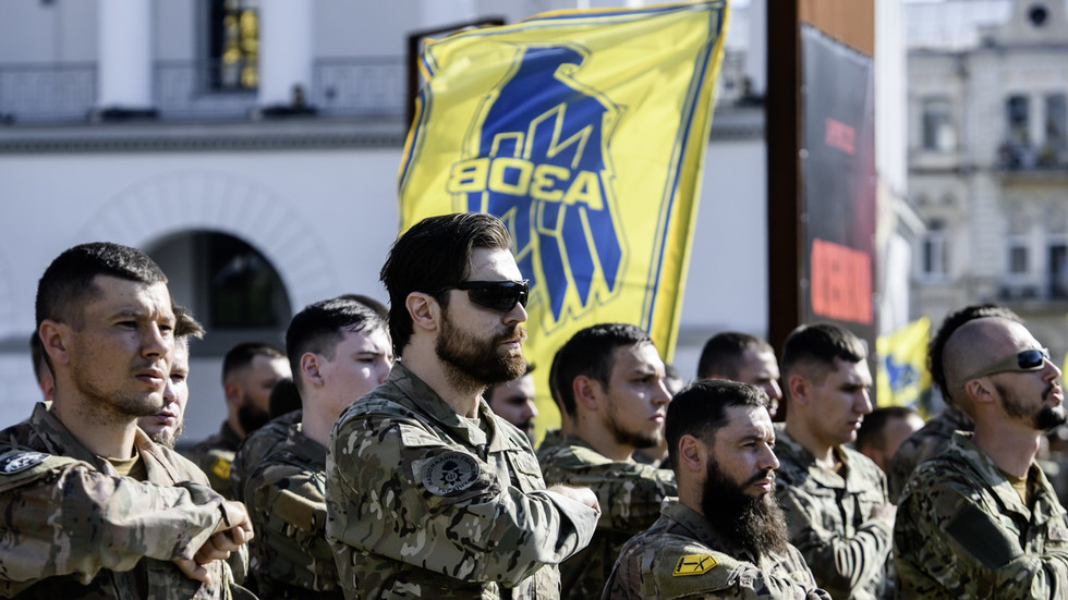 Ex-UK MP joins Ukrainian neo-Nazi brigade
