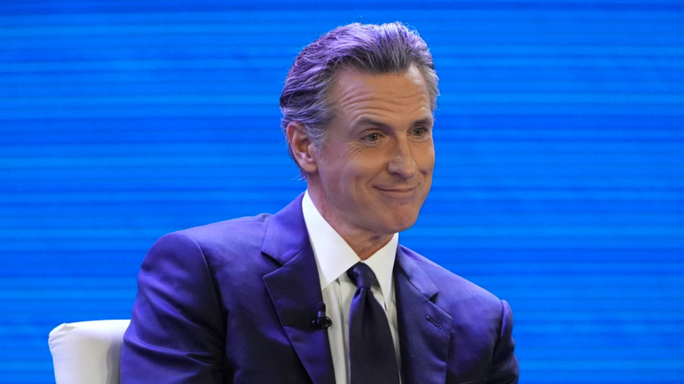California governor compares himself to black voters because he ‘cannot read’