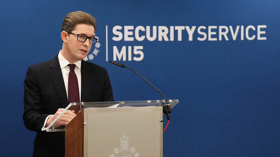 UK accused of spying on Irish journalist